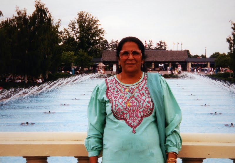 Portrait of Salma Khatoon Farid, mother of the founders